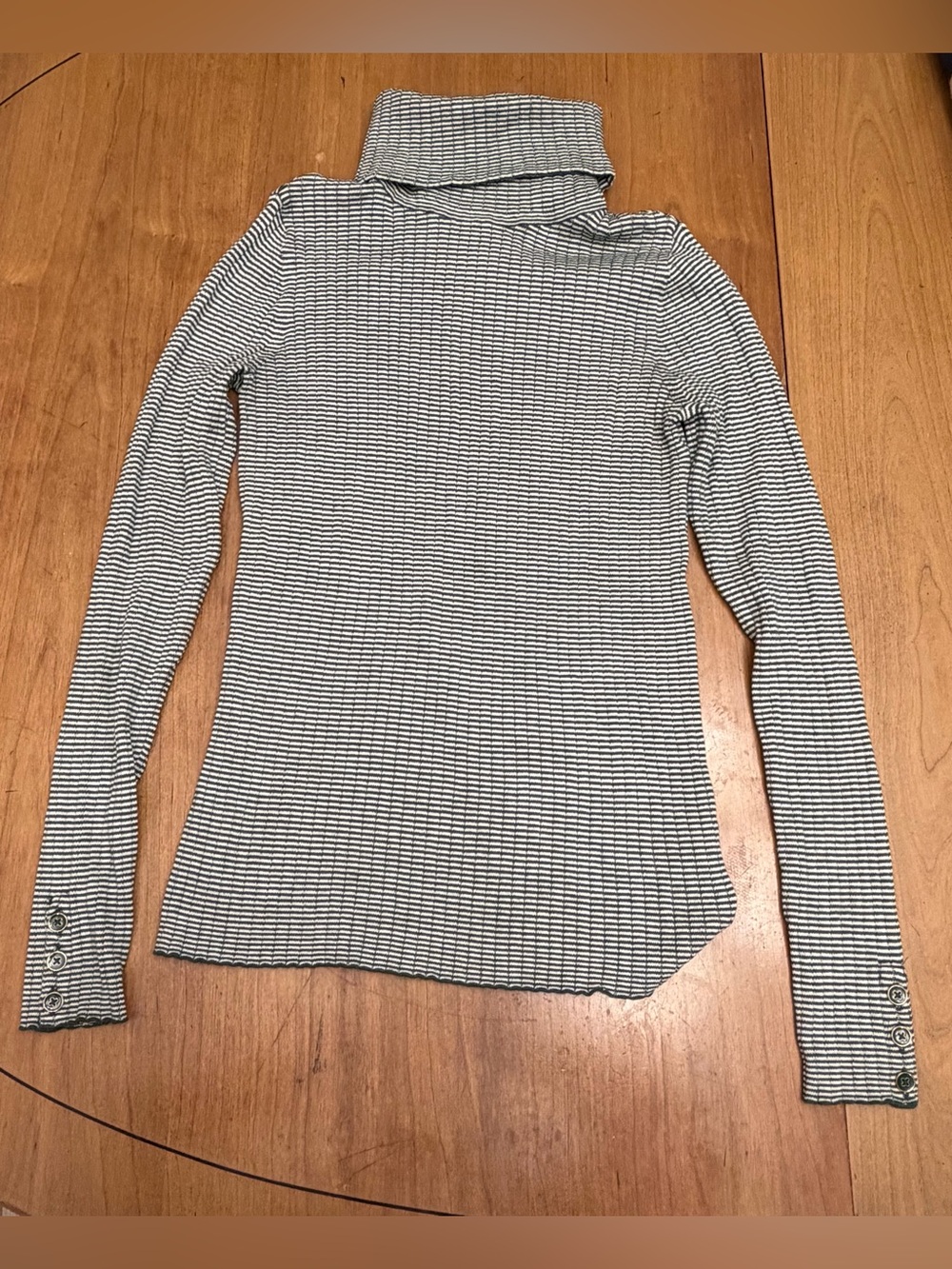 J. McLaughlin Green Ribbed Turtleneck | Coastal Grandma Quiet Luxury Preppy | S